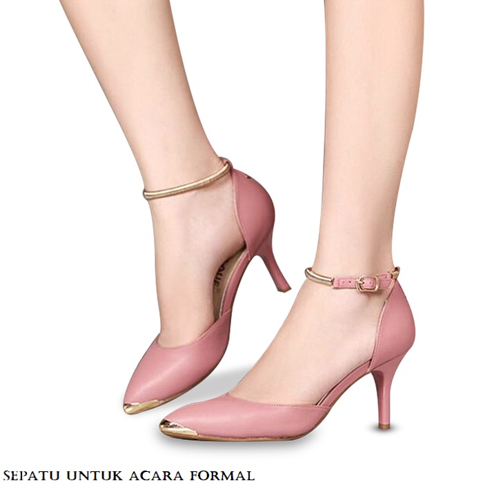 Fashion Terbaik Wanita 2020